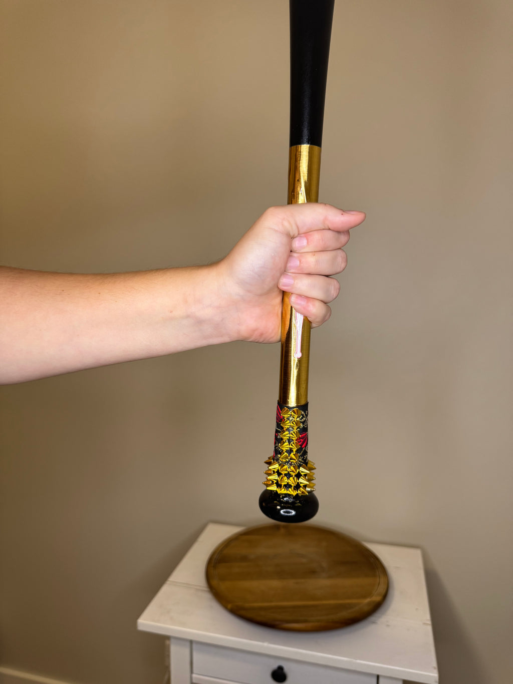 Roses are Red, Violence is Blue