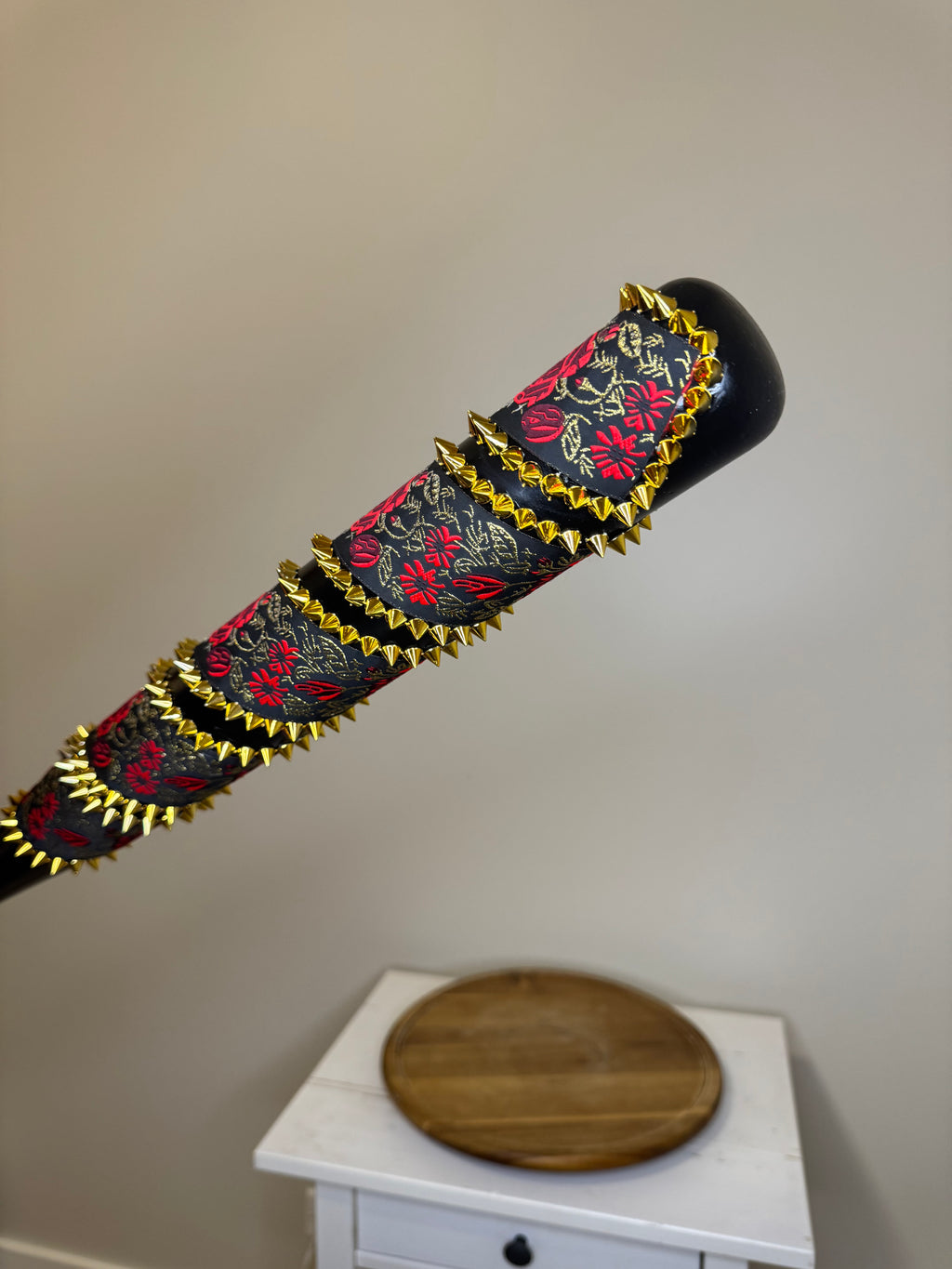 Roses are Red, Violence is Blue